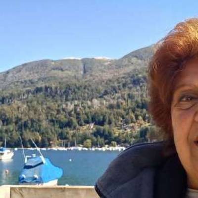 Conocer mujer de 76 años que vive en Almagro 