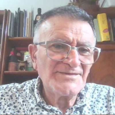 Conocer hombre de 77 años que vive en Palermo 