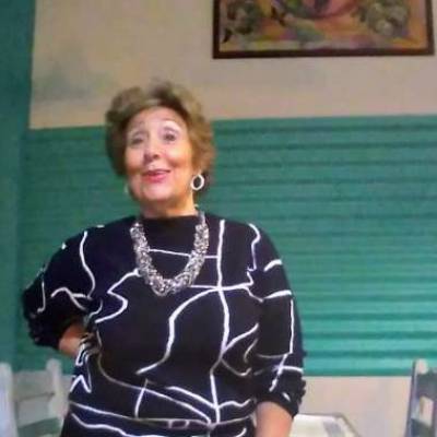 Conocer mujer de 62 años que vive en Mendoza 