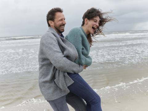 "FELICIDAD EN 3 PASOS" ,Por Univ.Harvard