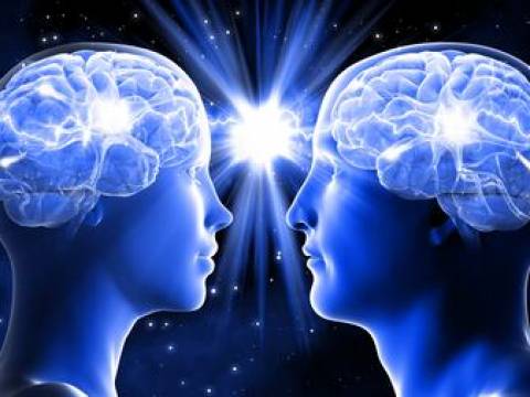 SEGÚN LA INTELIGENCIA ARTIFICIAL . MI MUJER IDEAL.