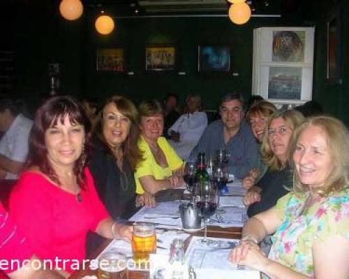 Encuentros Grupales (24/10/2008) :   Folklore y Tango  en Bar Baro