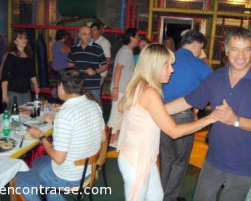 4412 37 CINCUENTAYTANTOS o sea MISTER CABALLEROSIDAD festeja su cumple  en  Pizza de Todos!!!