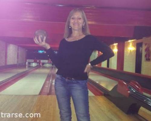 12890 13 Veni a jugar al bowling con amigos !!!