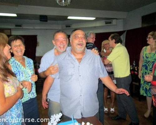 13240 39 HARUT (Arturo) festeja su cumpleaños en el Club de Los Viernes!!!