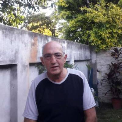 GREGORI es una hombre de 67 años que busca amigos en Buenos Aires 
