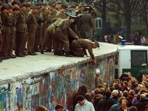 A 36 años de la caída del muro de Berlín A 36 años de la caída del muro de Berlín