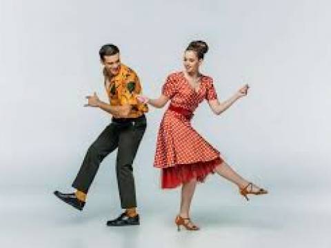 CON LA MUSICA EN LA SANGRE