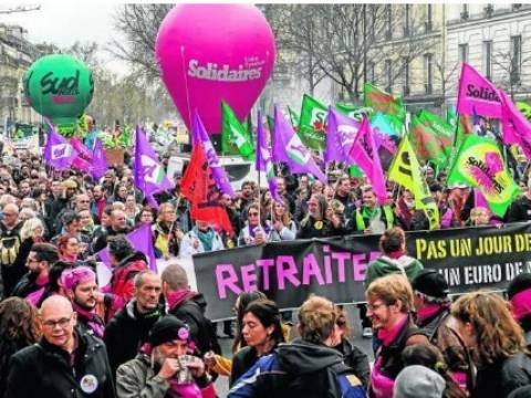 Uno busca lleno de esperanzas Uno busca lleno de esperanzas