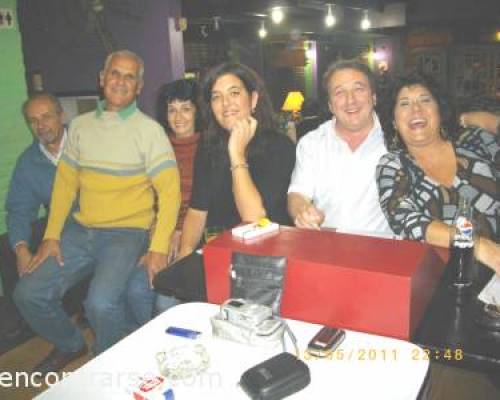 6921 12 Vení a jugar al Bowling con palos chicos o al pool en el OESTE