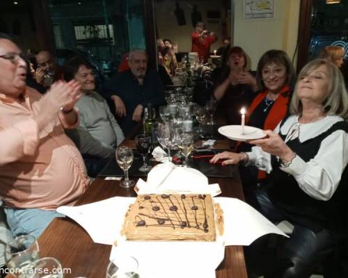 Cumpleaños Lidia :Encuentro Grupal Cenamos en Carmin y festejamos dia del amigo y cumpleaños 