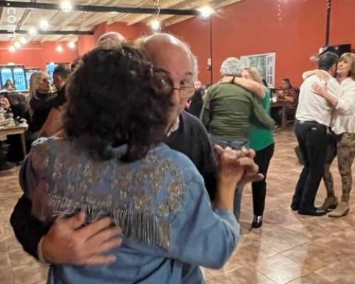 Bien los bailarines !!!!! :Encuentro Grupal CELEBRANDO LA AMISTAD 