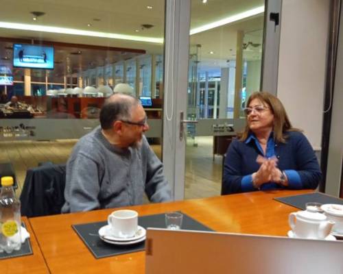 @DONTUM y @BEATRIZ46! Muy buenos dramatizando una situación conflictiva :Encuentro Grupal Taller literario- Te doy la palabra BIS