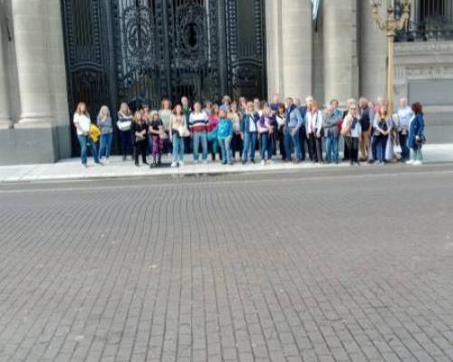 Excelente el paseo cargado de datos históricos y anécdotas desopilantes que solo @GABRIELMAX sabe narrar... gracias Gabriel  :Encuentro Grupal Palacios y monumentos en la Belle Epoque 