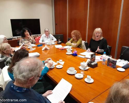 Multitudinario y respetuosísimo intercambio! Felicitaciones y gracias! :Encuentro Grupal Club de lectura: Los martes son puro cuento...