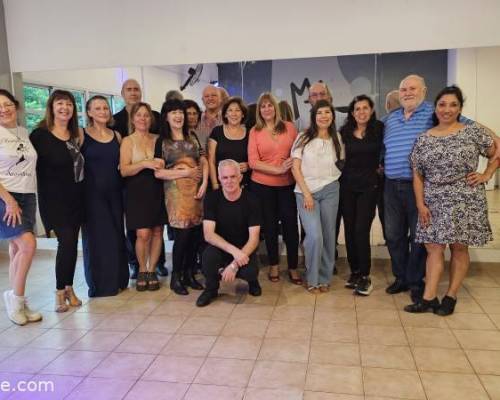 Otra clase más, gracias profes y compañeros!!! :Encuentro Grupal  CLASES DE TECNICA Y PRACTICAS DE TANGO