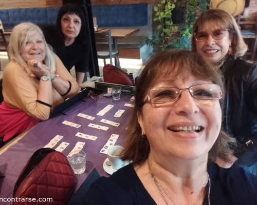 Yvonne, Aurelia, Norma... Genias! :Encuentro Grupal JUGAMOS RUMMY EN CASTELAR