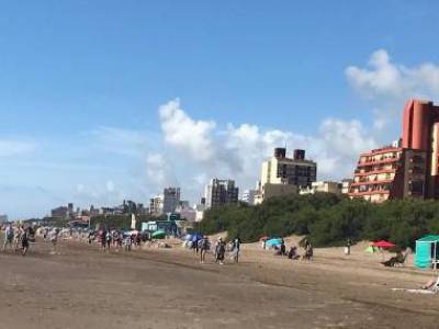 Encuentro AÑO NUEVO ,  BRINDAMOS EN EL MAR.......